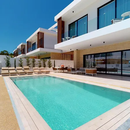 Side Sea-View Beach Villa Erato At Periyiali Konnos Resort Villa *